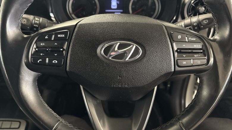 Hyundai i10 1.0 MPi SE Connect 5dr Petrol Hatchback